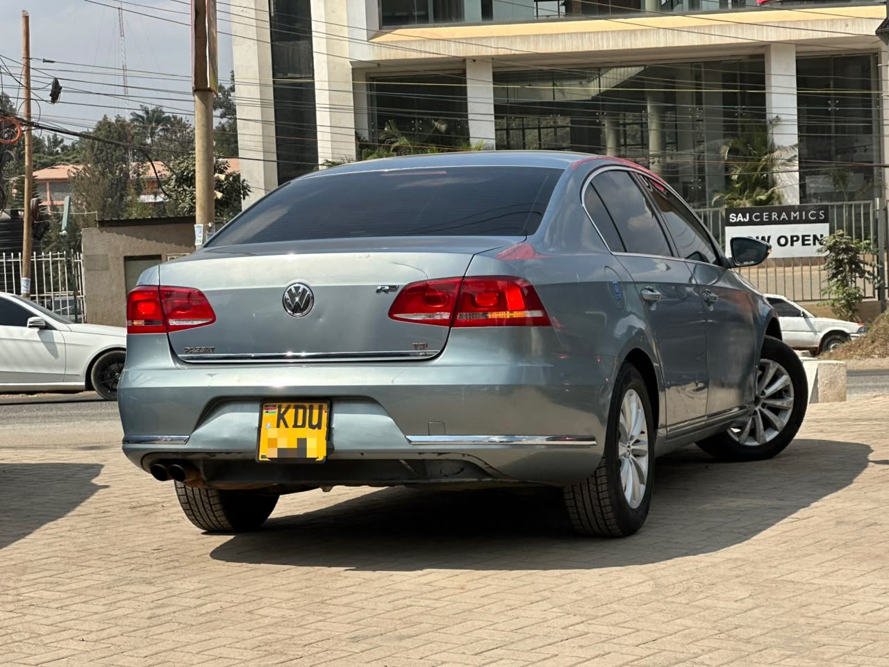 2013 Volkswagen Passat thumbnail 5