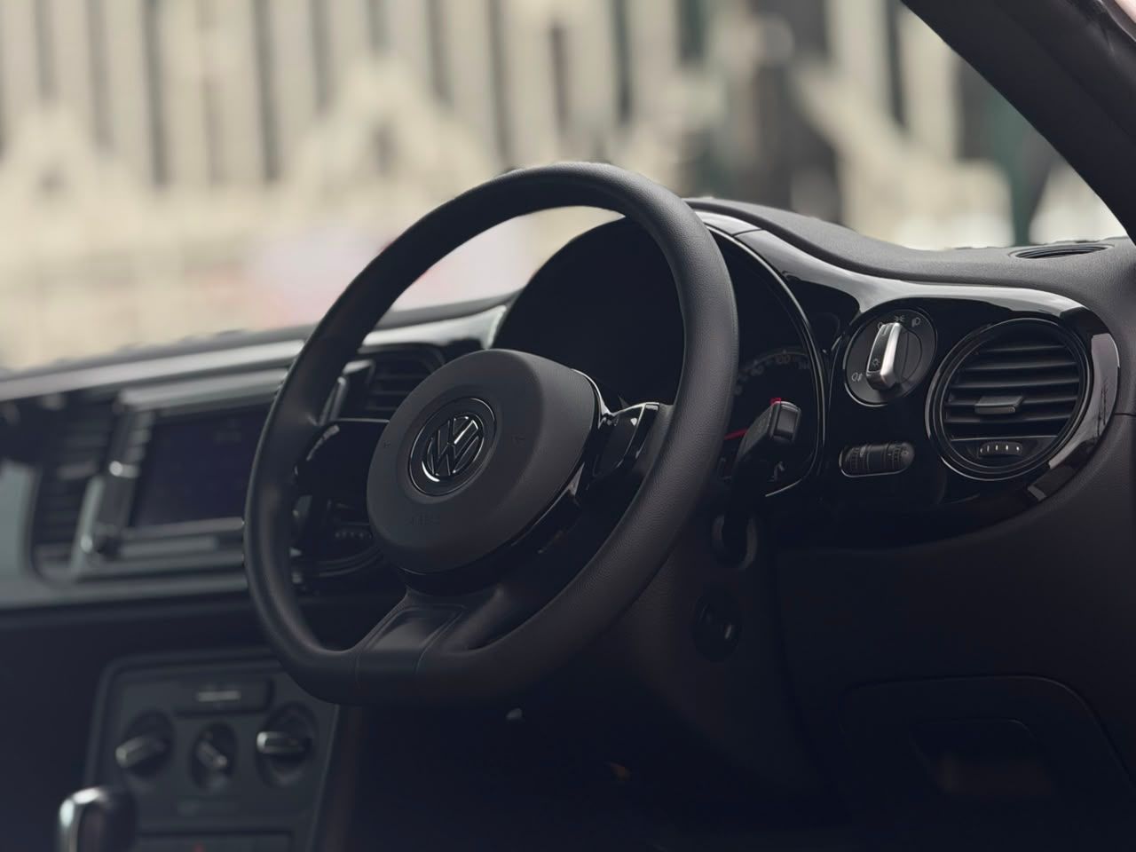 2019 Volkswagen Beetle thumbnail 10