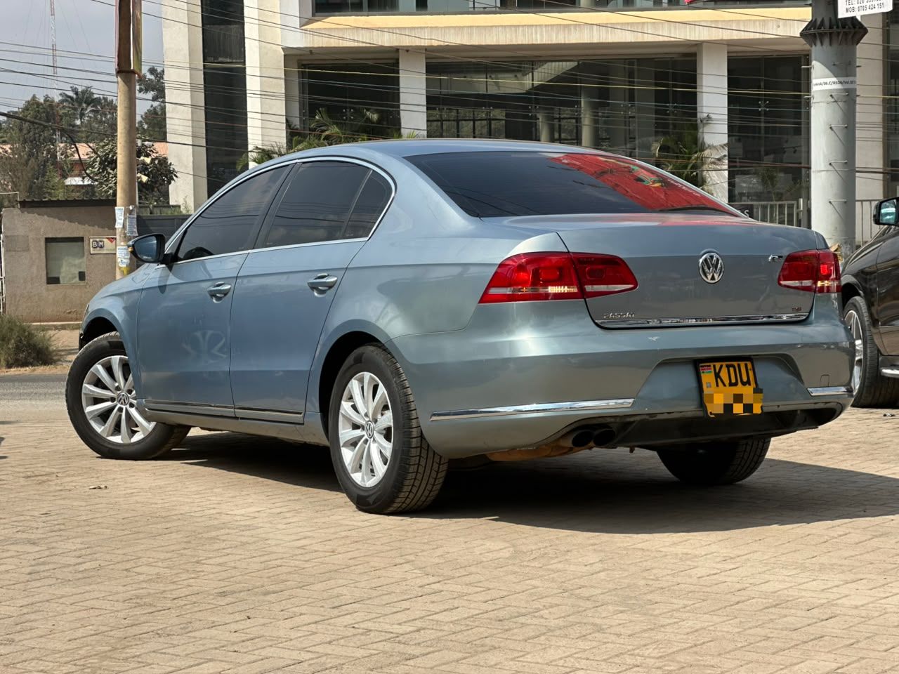 2013 Volkswagen Passat thumbnail 4