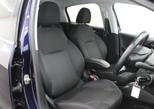 2019 Peugeot 208 thumbnail 12