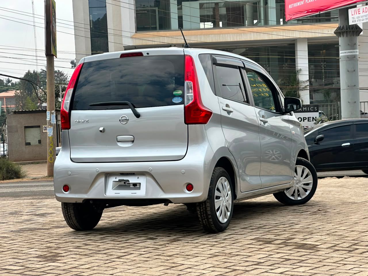 2019 Nissan Dayz J thumbnail 5