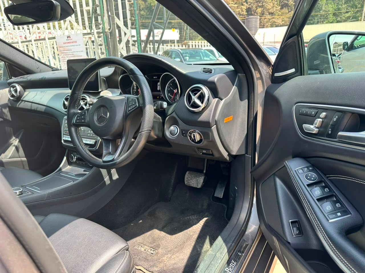 2019 Mercedes-Benz GLA 220 thumbnail 8
