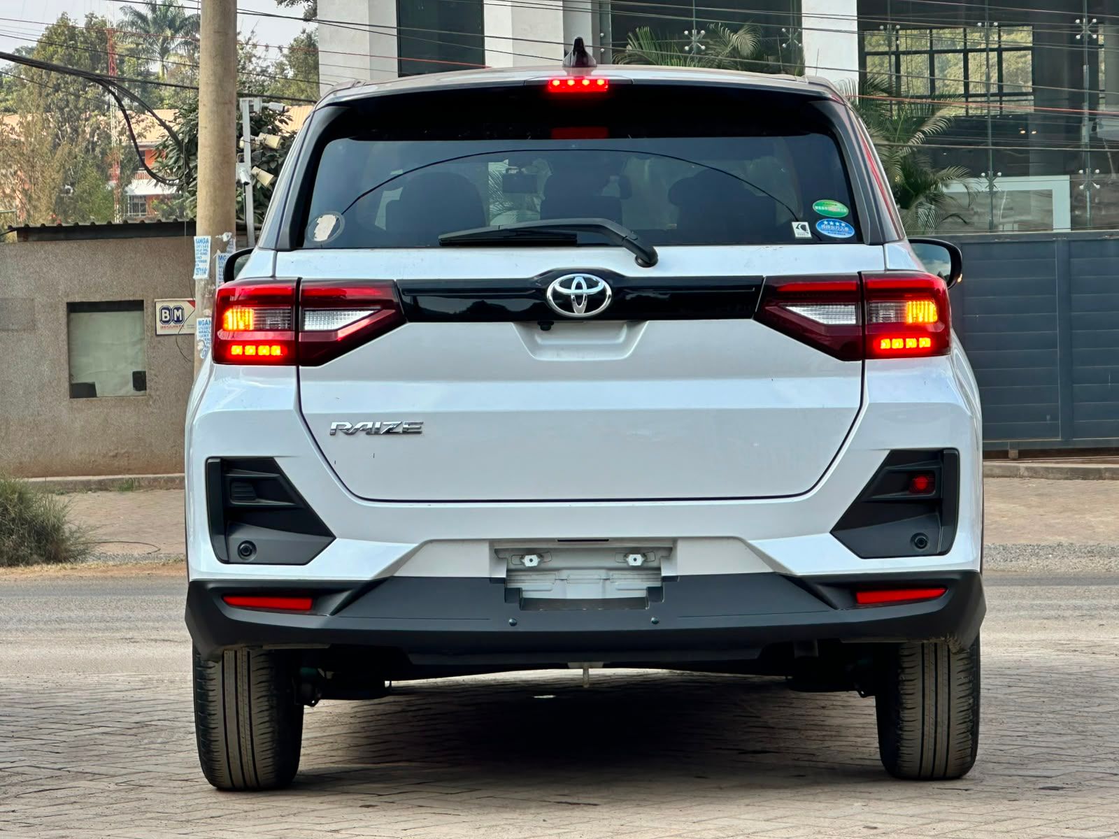 2020 Toyota Raize thumbnail 6