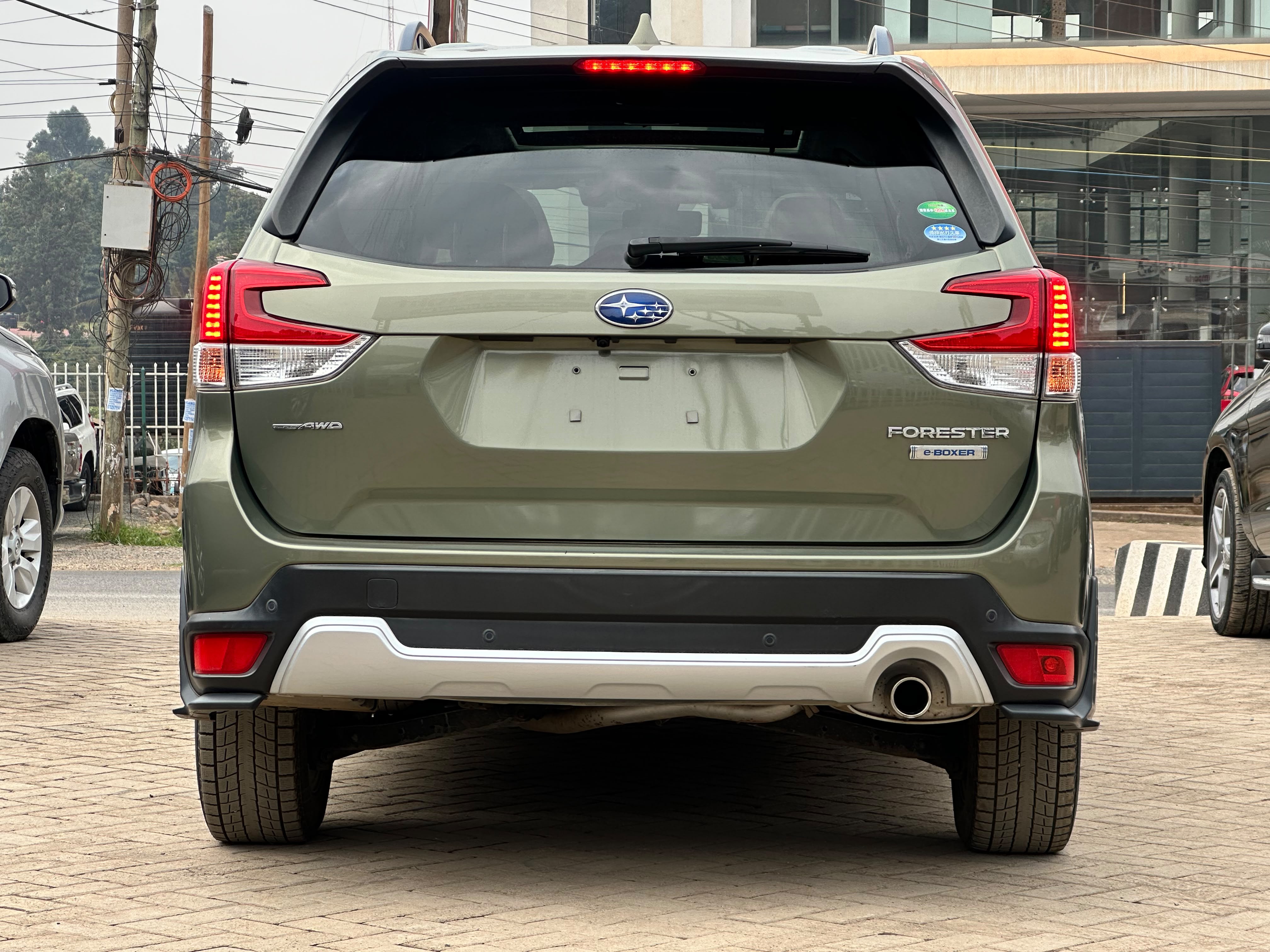 2020 Subaru Forester e-Boxer thumbnail 5