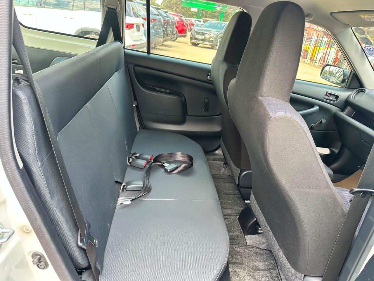 2020 Toyota Probox thumbnail 7
