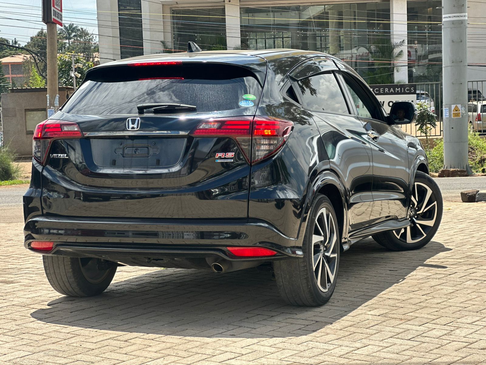 2018 Honda Vezel RS thumbnail 5