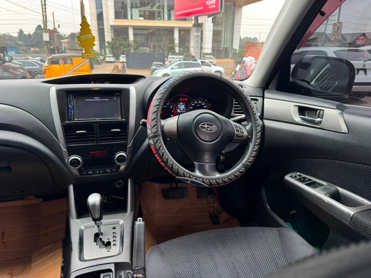 2011 Subaru Forester thumbnail 10