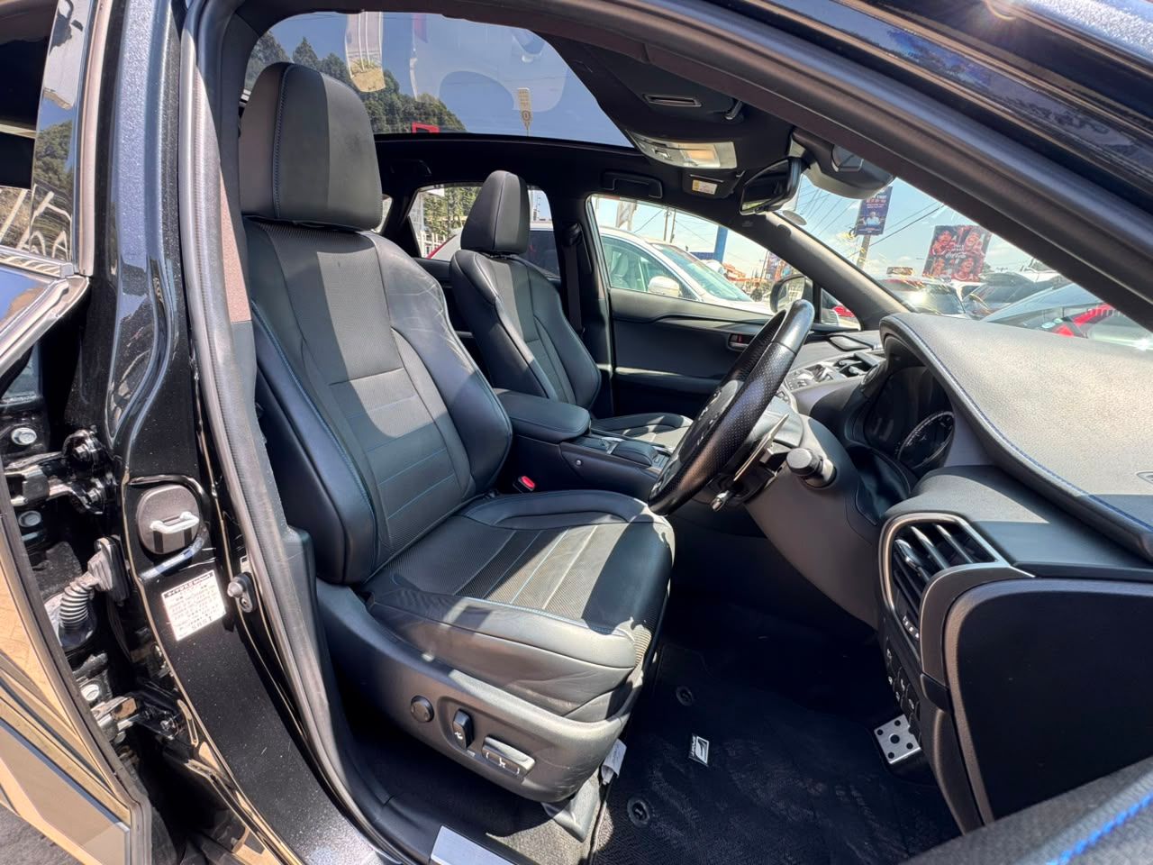 2020 Lexus Nx300 Fsport thumbnail 7