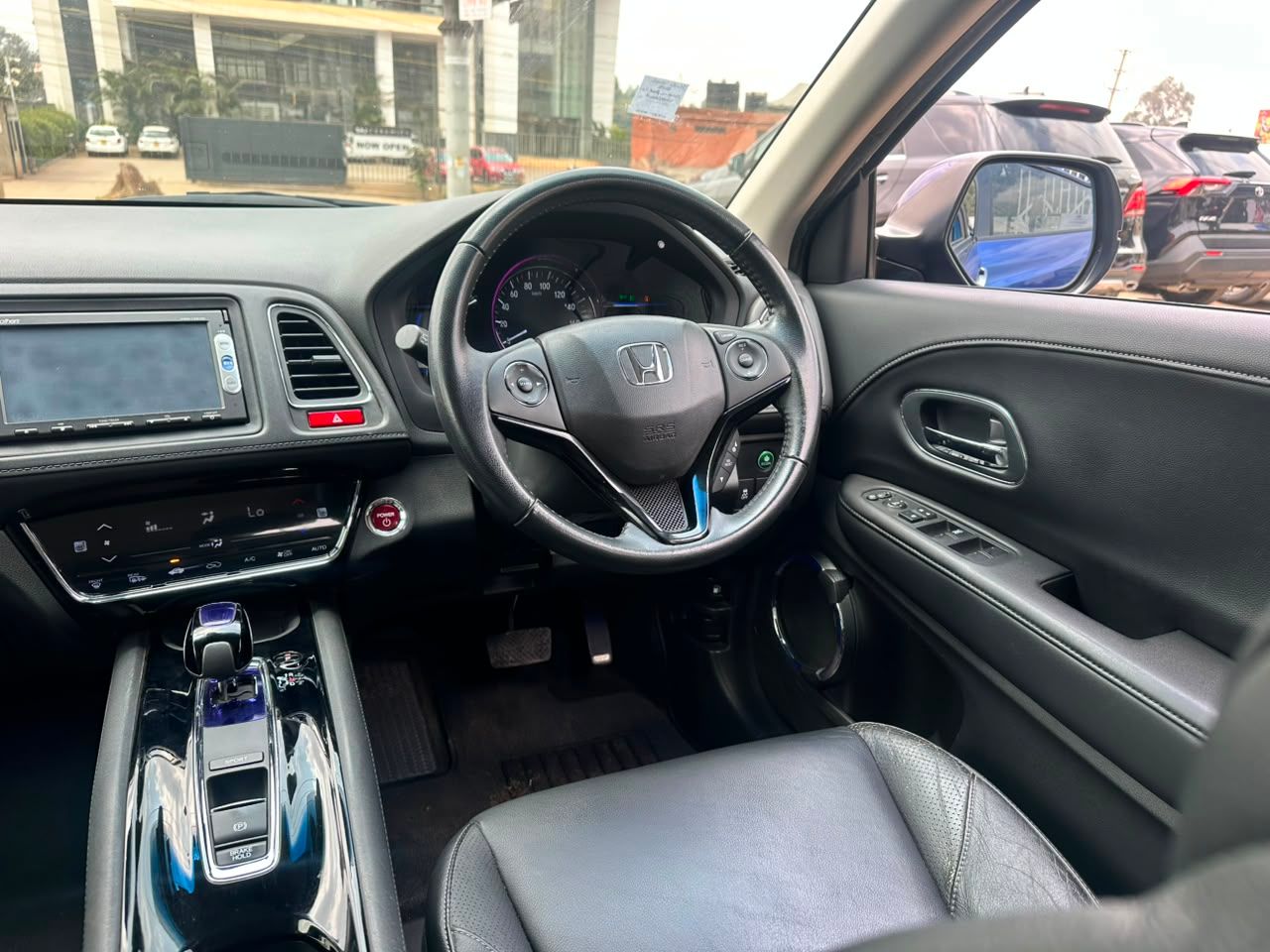 2018 Honda Vezel thumbnail 10