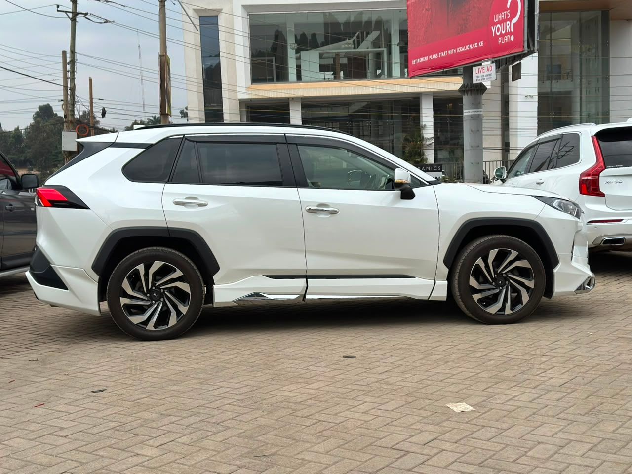 2019 Toyota Rav 4 thumbnail 7