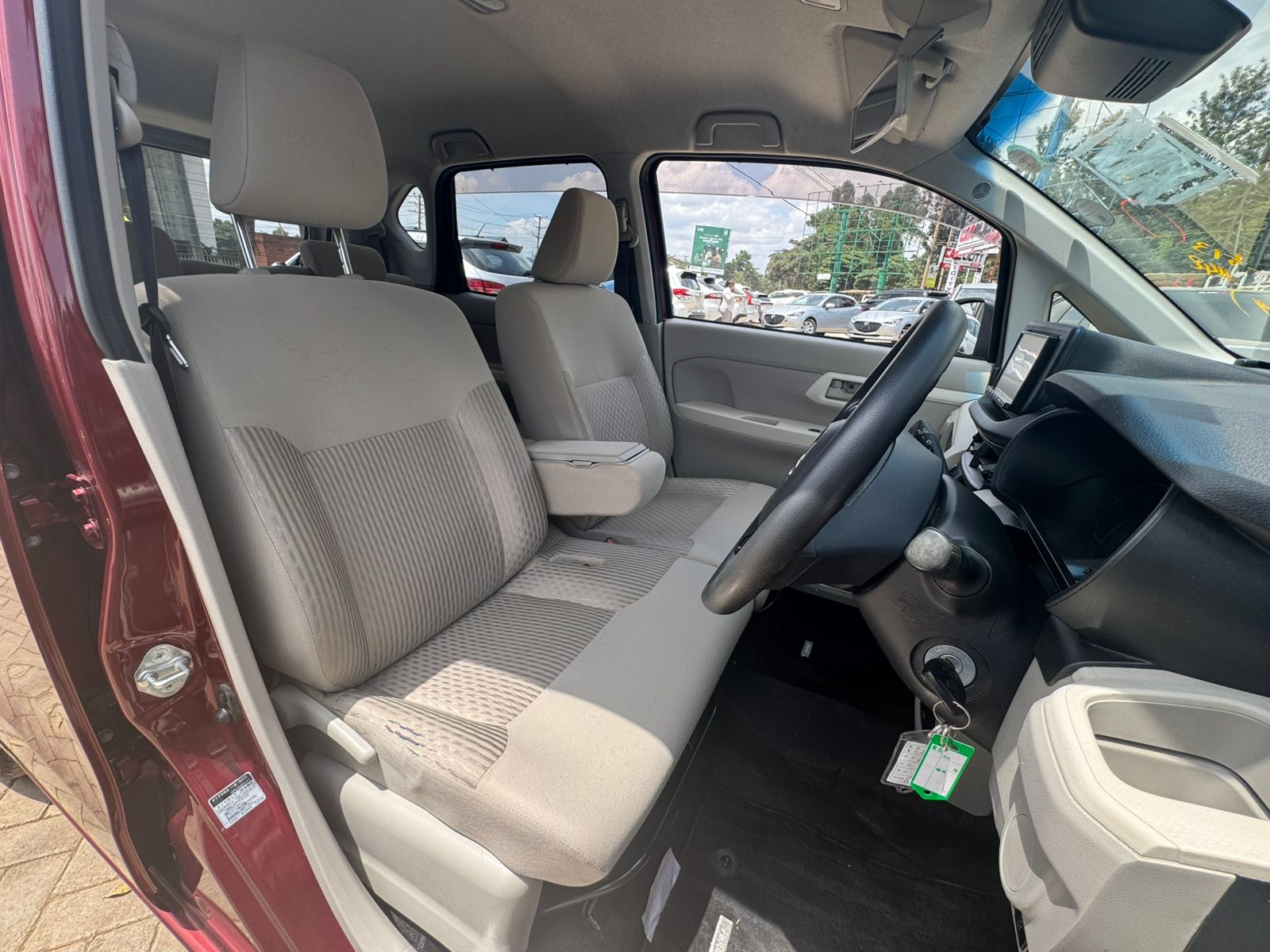 2019 Daihatsu Move thumbnail 8