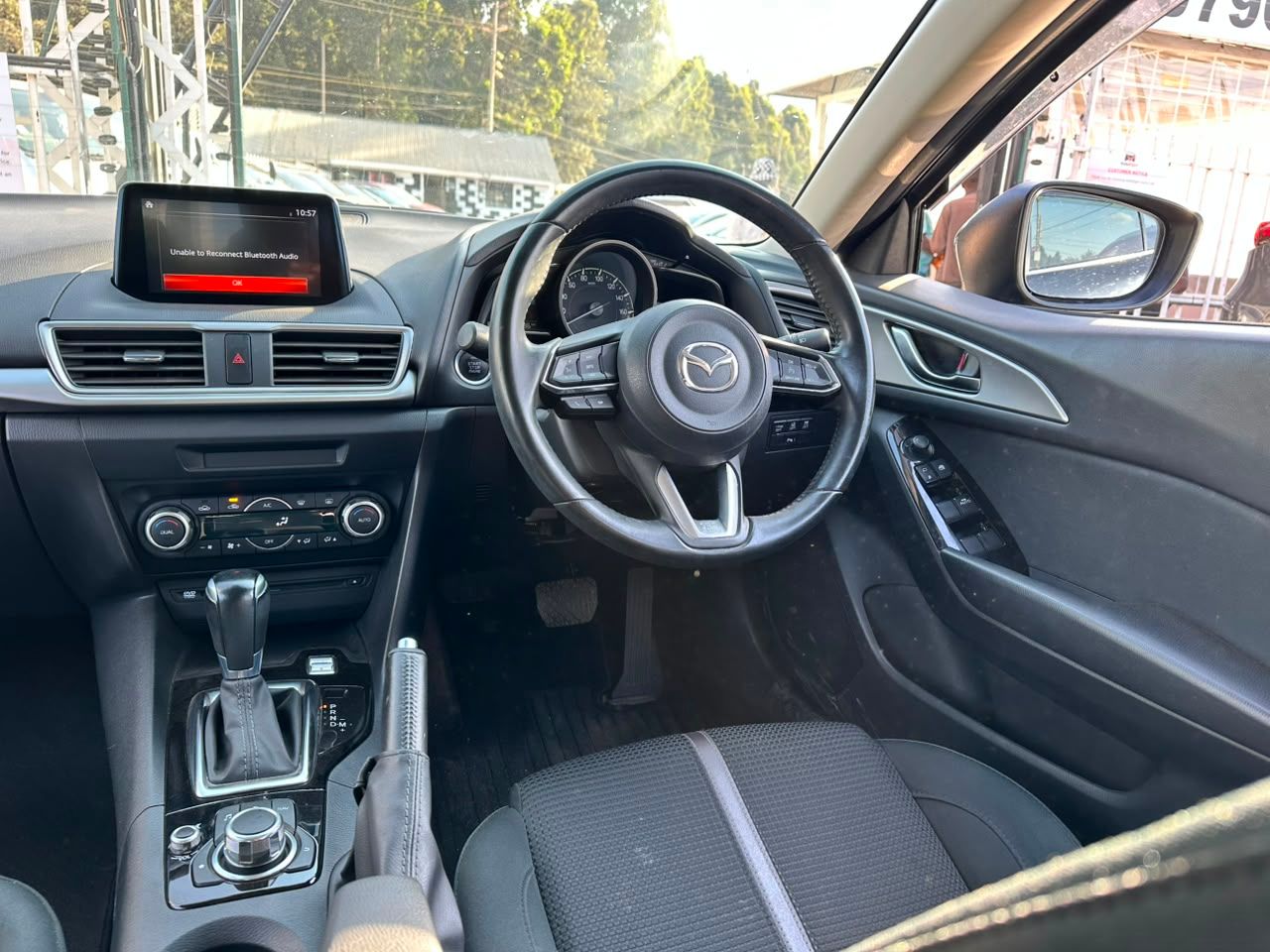 2019 Mazda Axela  thumbnail 8
