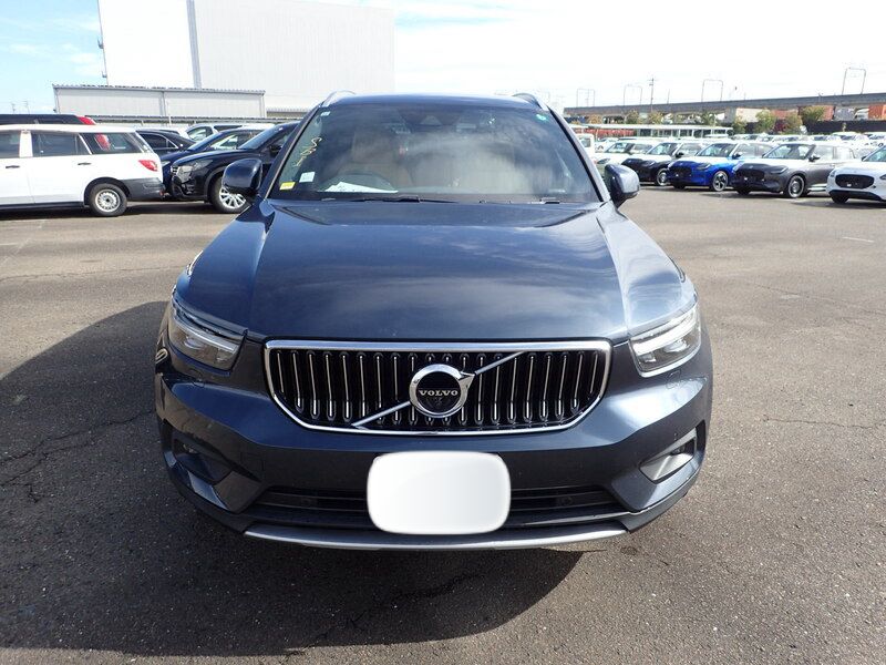 2019 Volvo XC40 T5 - view 3