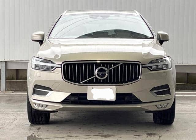 2019 Volvo XC60 D4 thumbnail 4