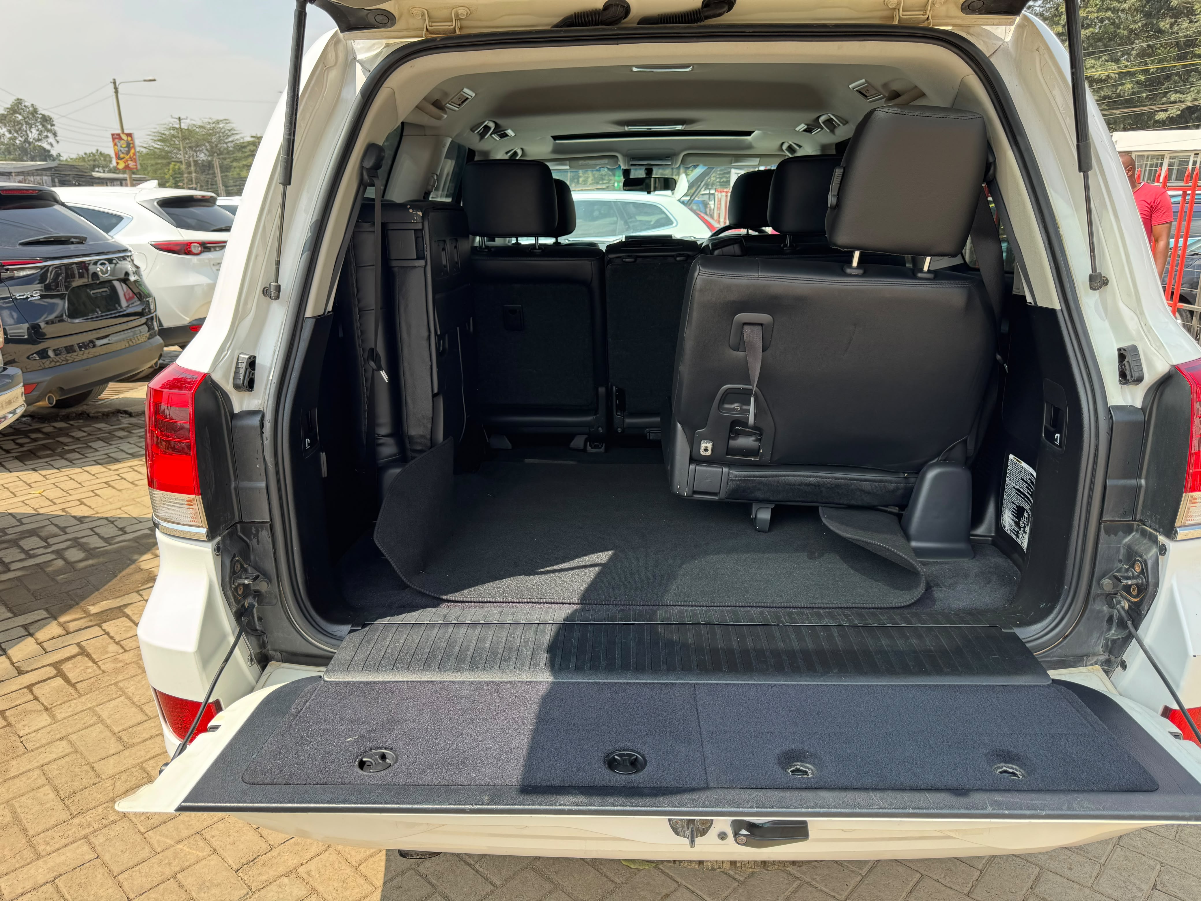 2018 Toyota landcruiser V8  thumbnail 10