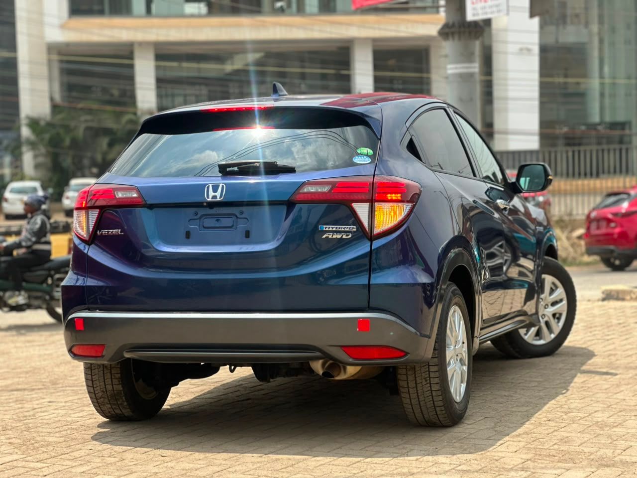 2018 Honda Vezel thumbnail 5