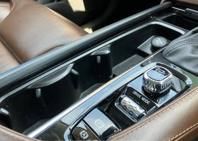 2019 Volvo XC90 T6 thumbnail 11