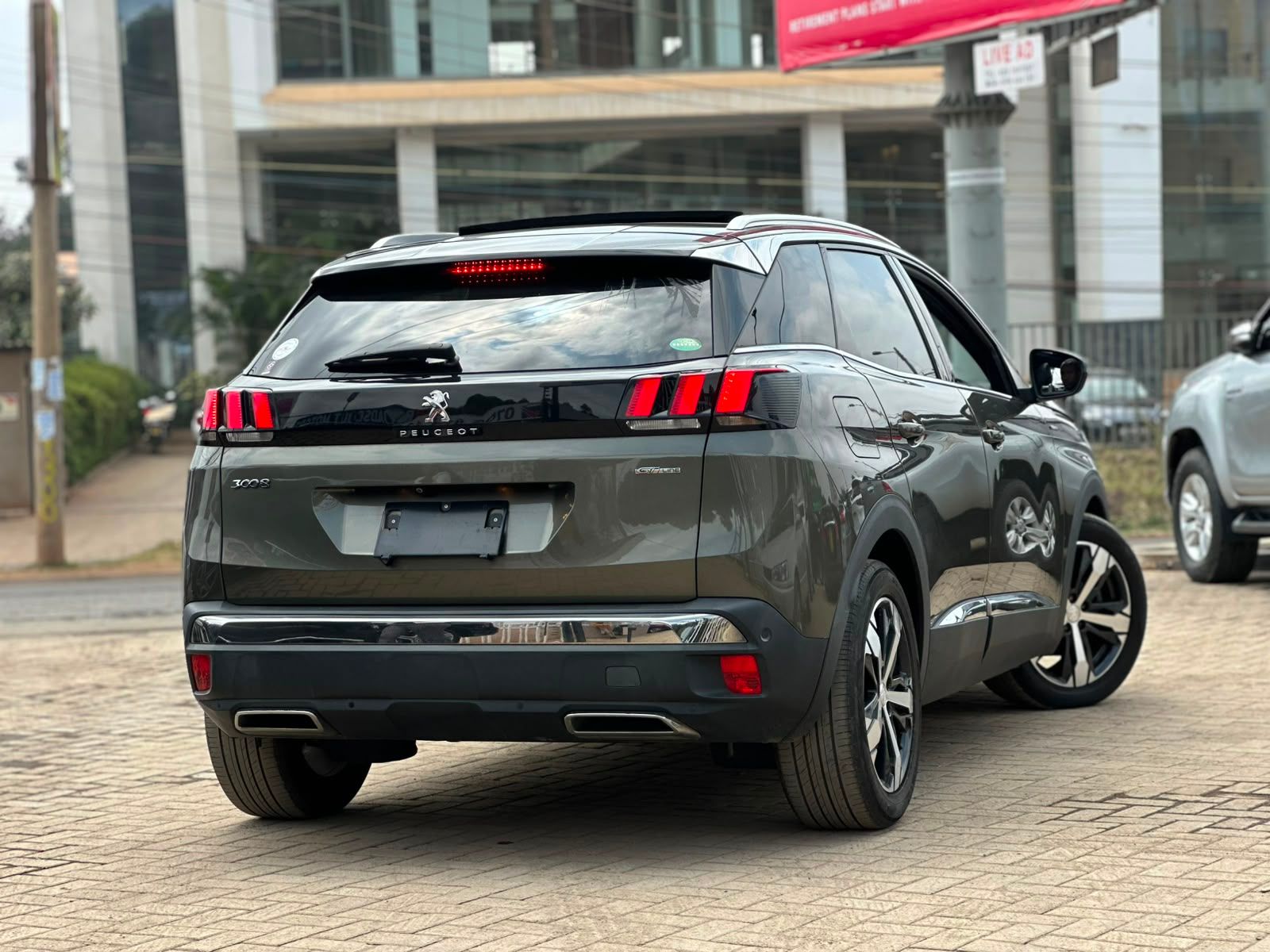 2020 Peugeot 3008 thumbnail 5