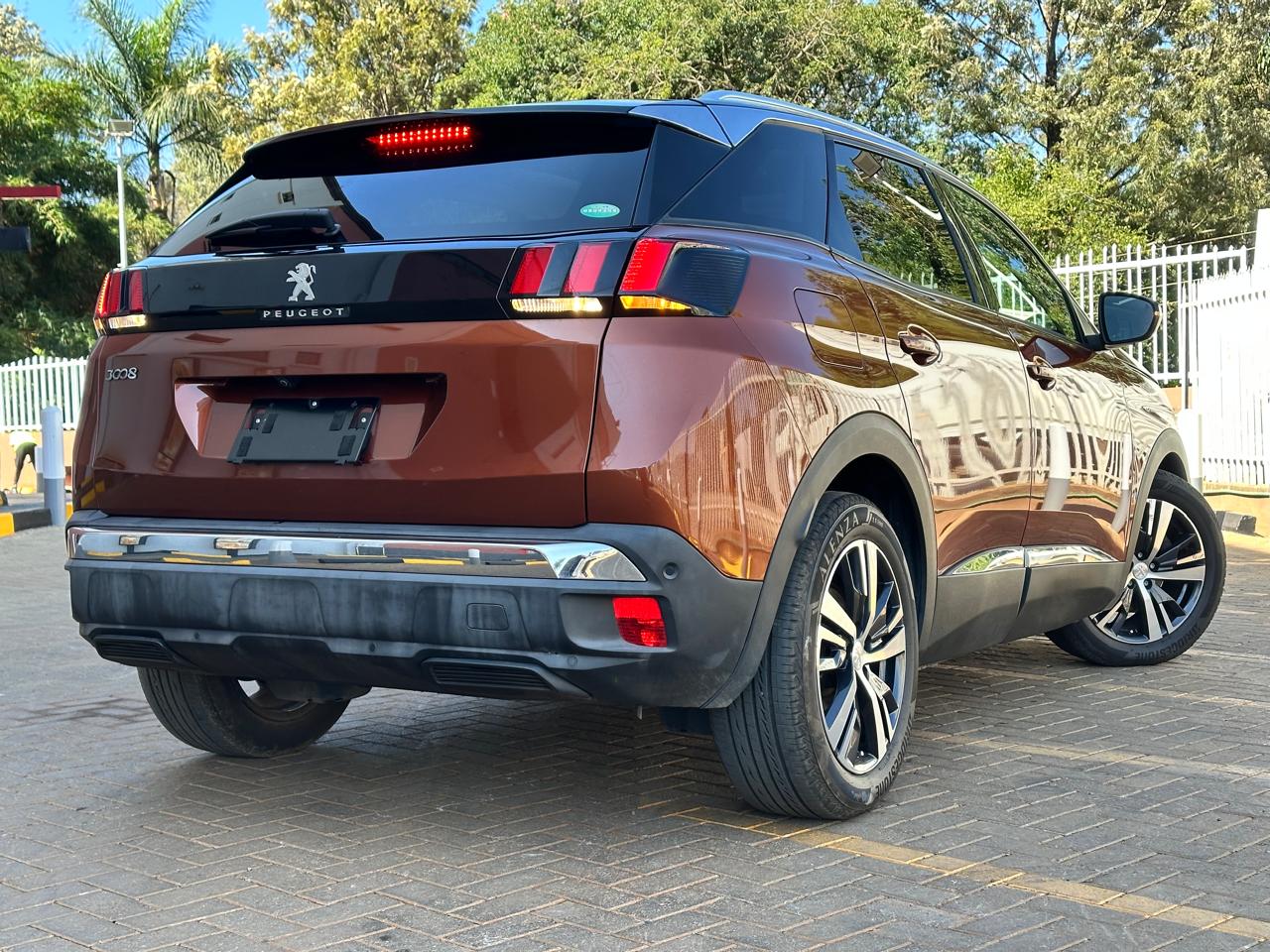 2018 Peugeot 3008  thumbnail 9