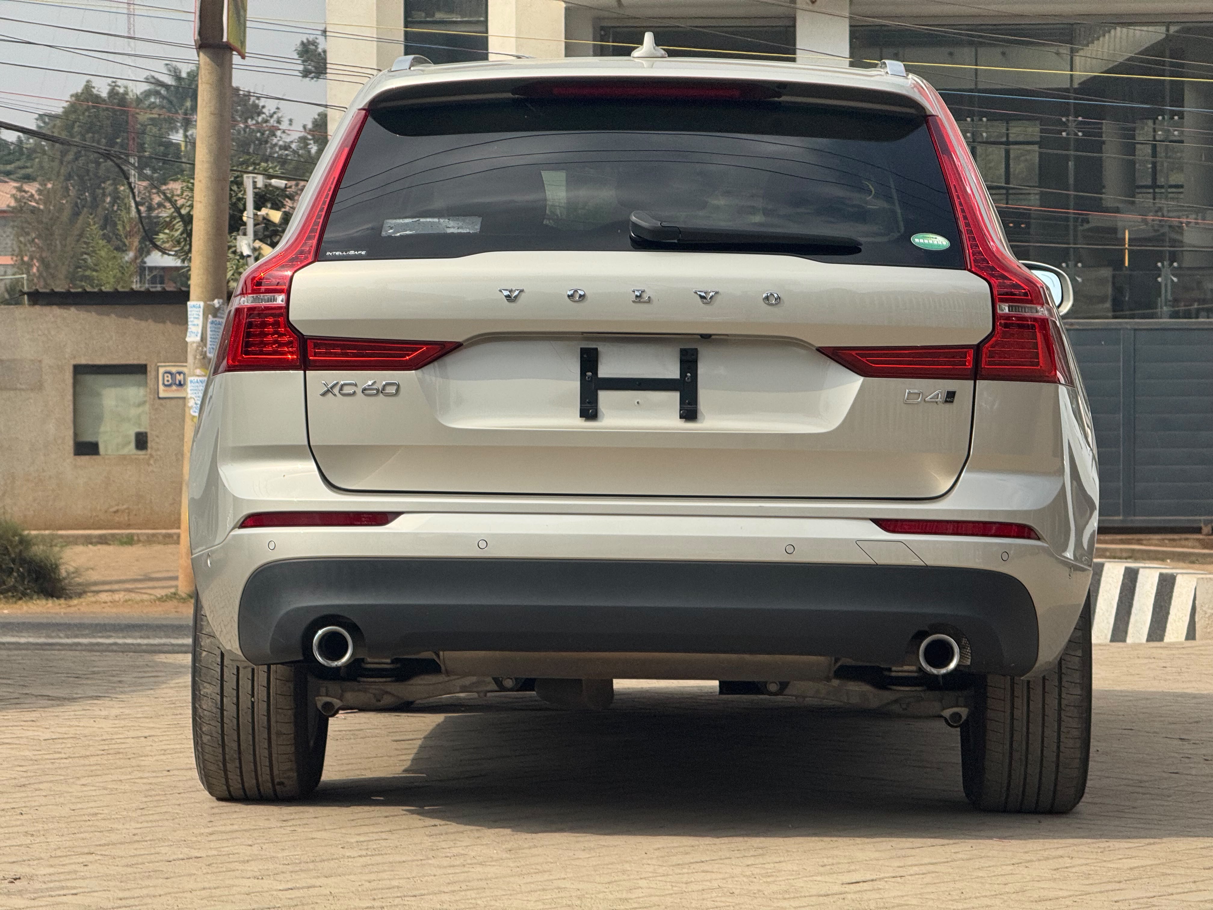 2019 Volvo Xc60 D4 thumbnail 6