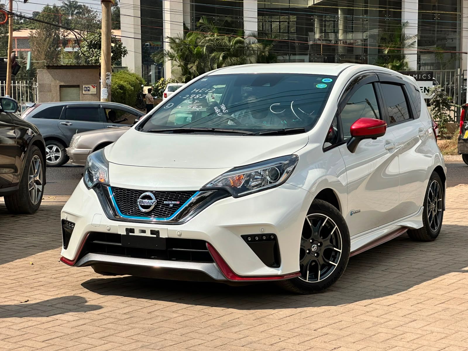 2019 Nissan Note Nismo S thumbnail 3