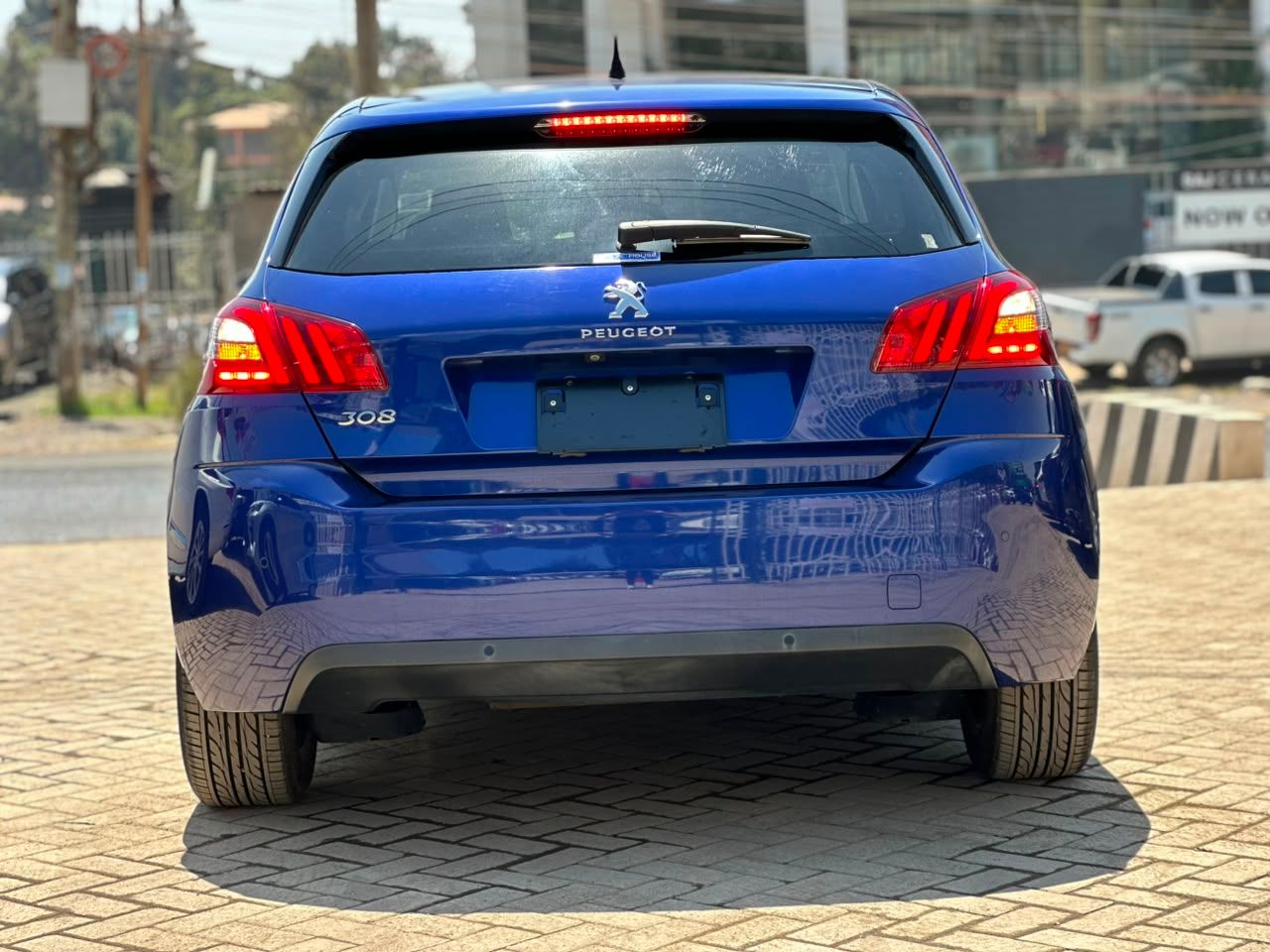 2019 Peugeot 308 Allure thumbnail 6