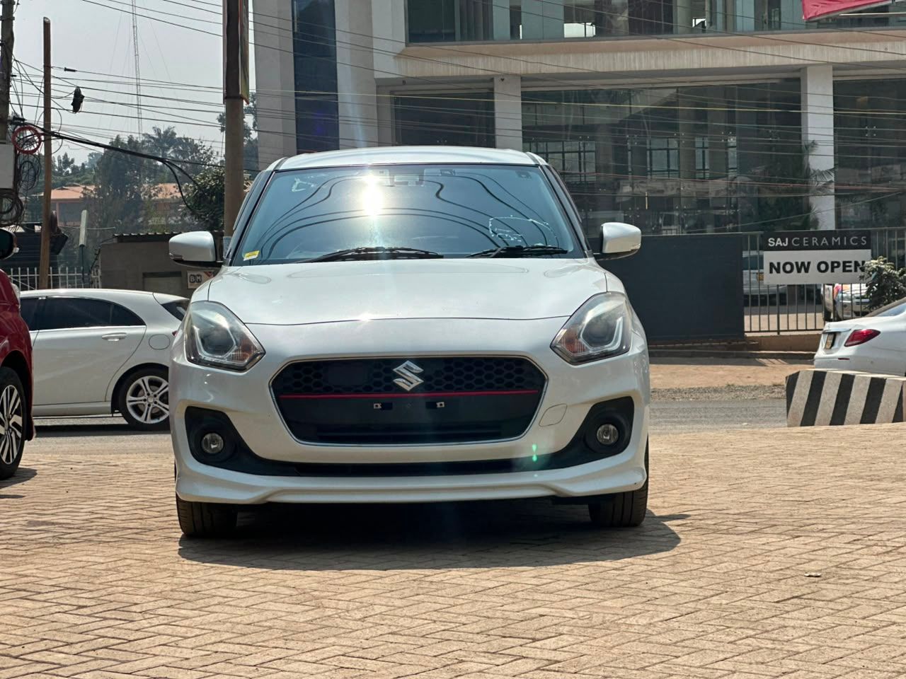 2019 Suzuki Swift RS - view 3