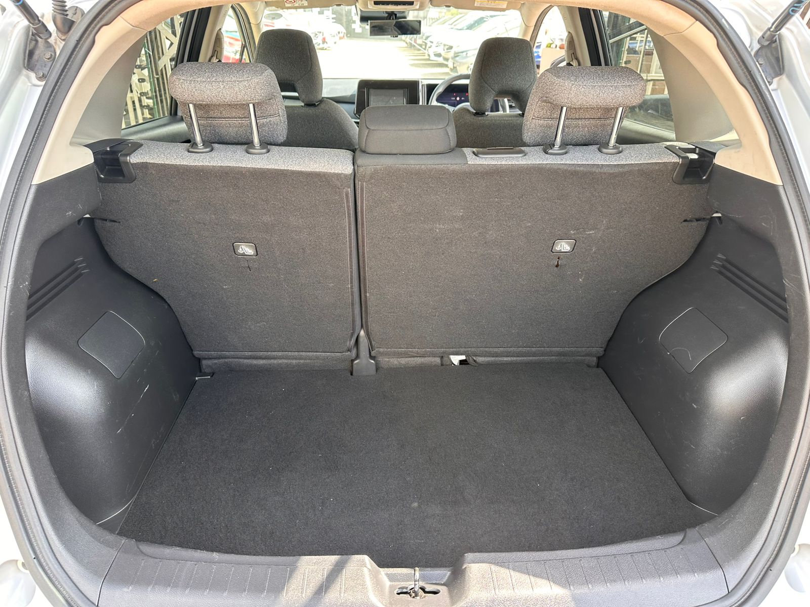 2021 Nissan Note e-Power thumbnail 11