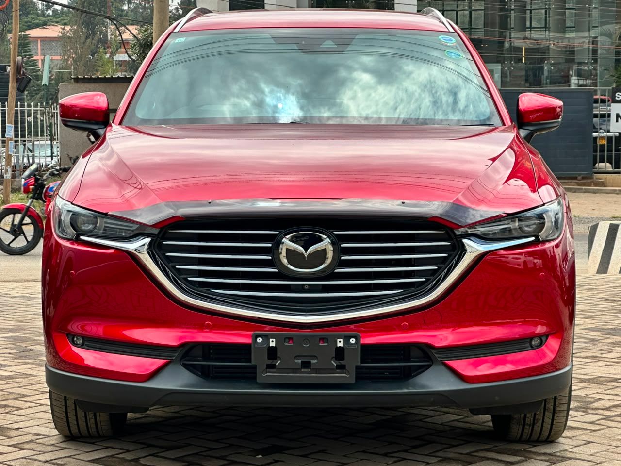 2019 Mazda CX8 thumbnail 3