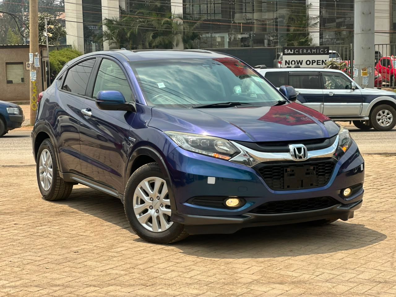 2018 Honda Vezel - view 2
