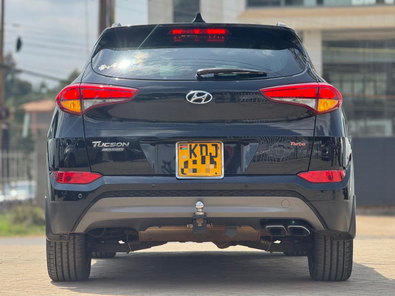 2016 Hyundai Tucson thumbnail 6