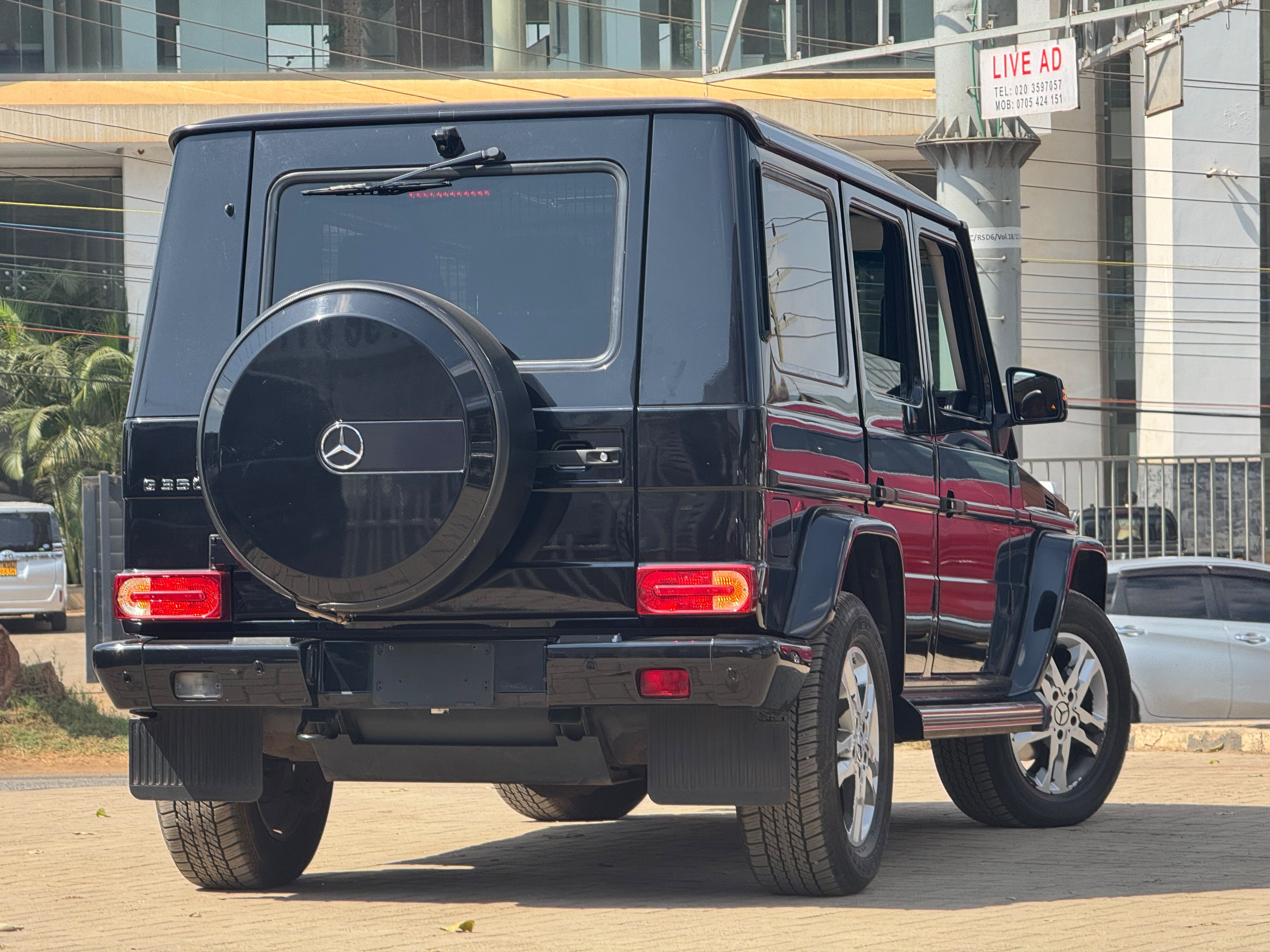 2018 Mercedes-Benz G350d thumbnail 5