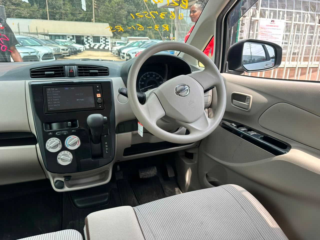 2019 Nissan Dayz J thumbnail 11