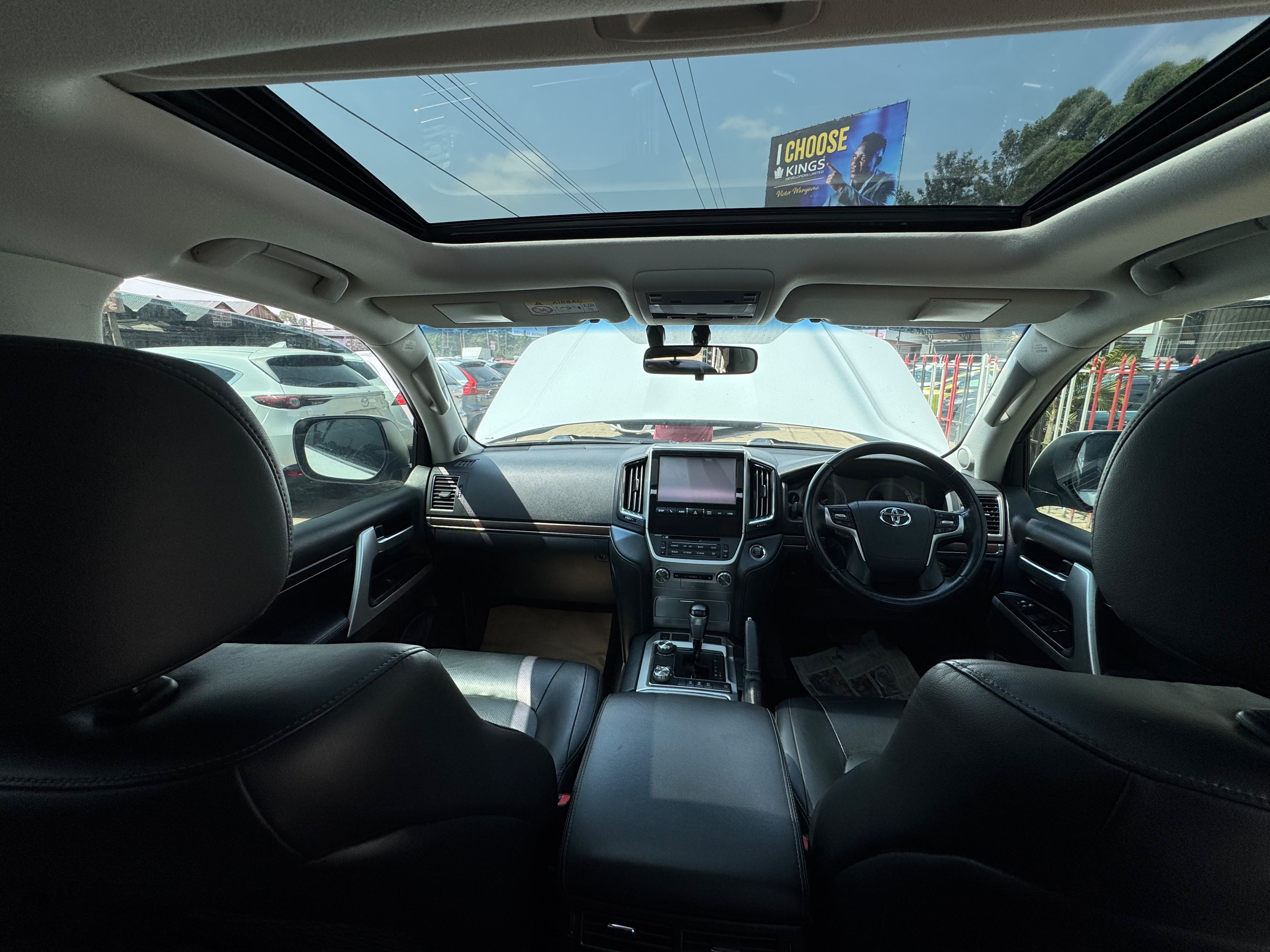2018 Toyota landcruiser V8  thumbnail 8