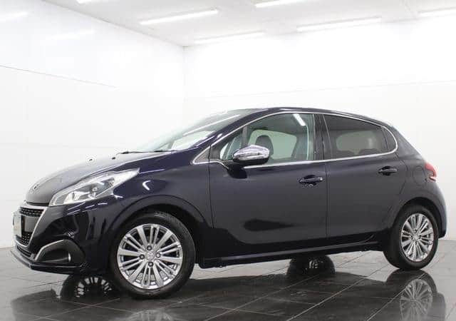 2019 Peugeot 208 thumbnail 4