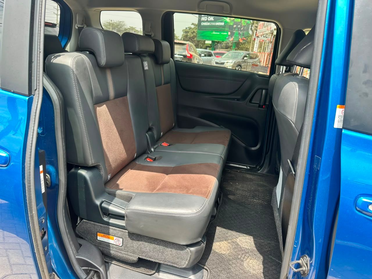 2020 Toyota Sienta  thumbnail 11