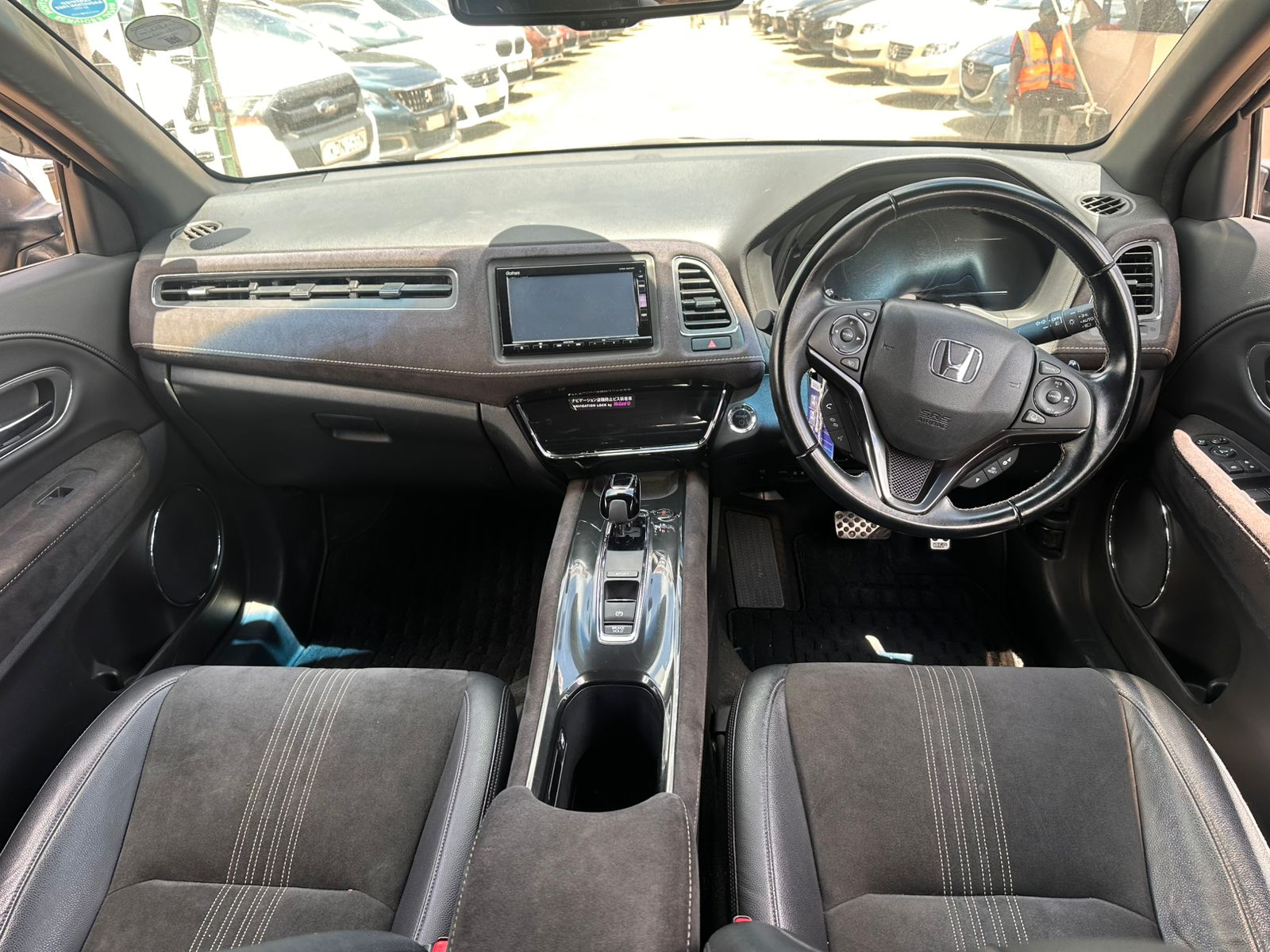 2018 Honda Vezel RS thumbnail 9