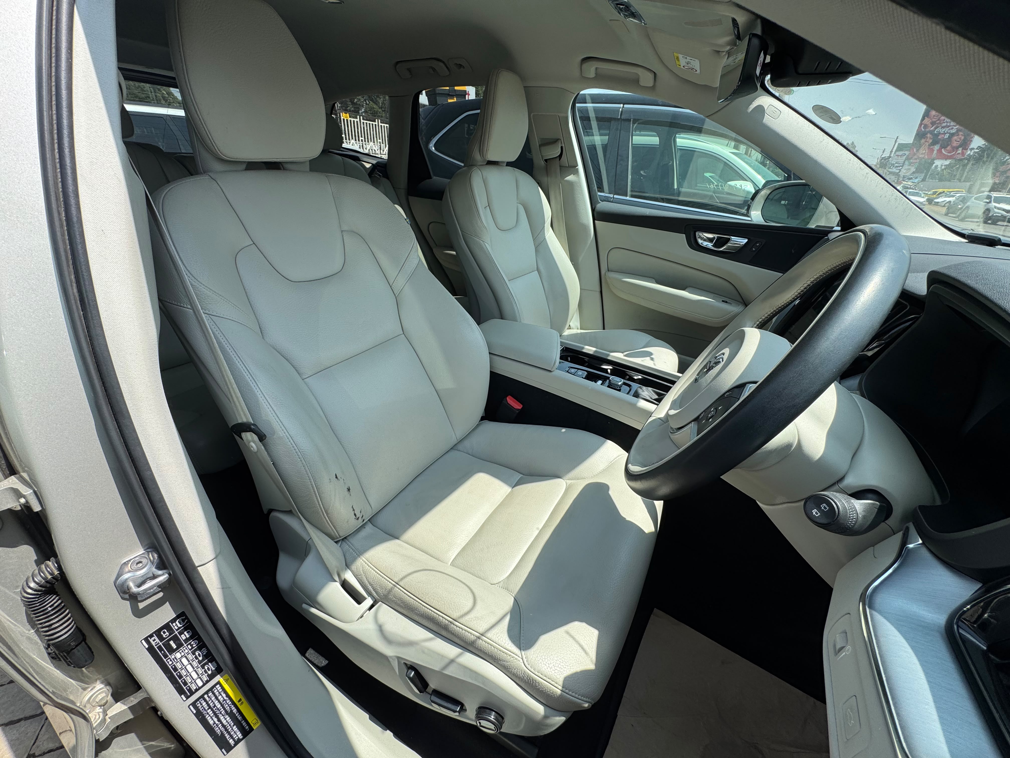 2019 Volvo Xc60 D4 thumbnail 7
