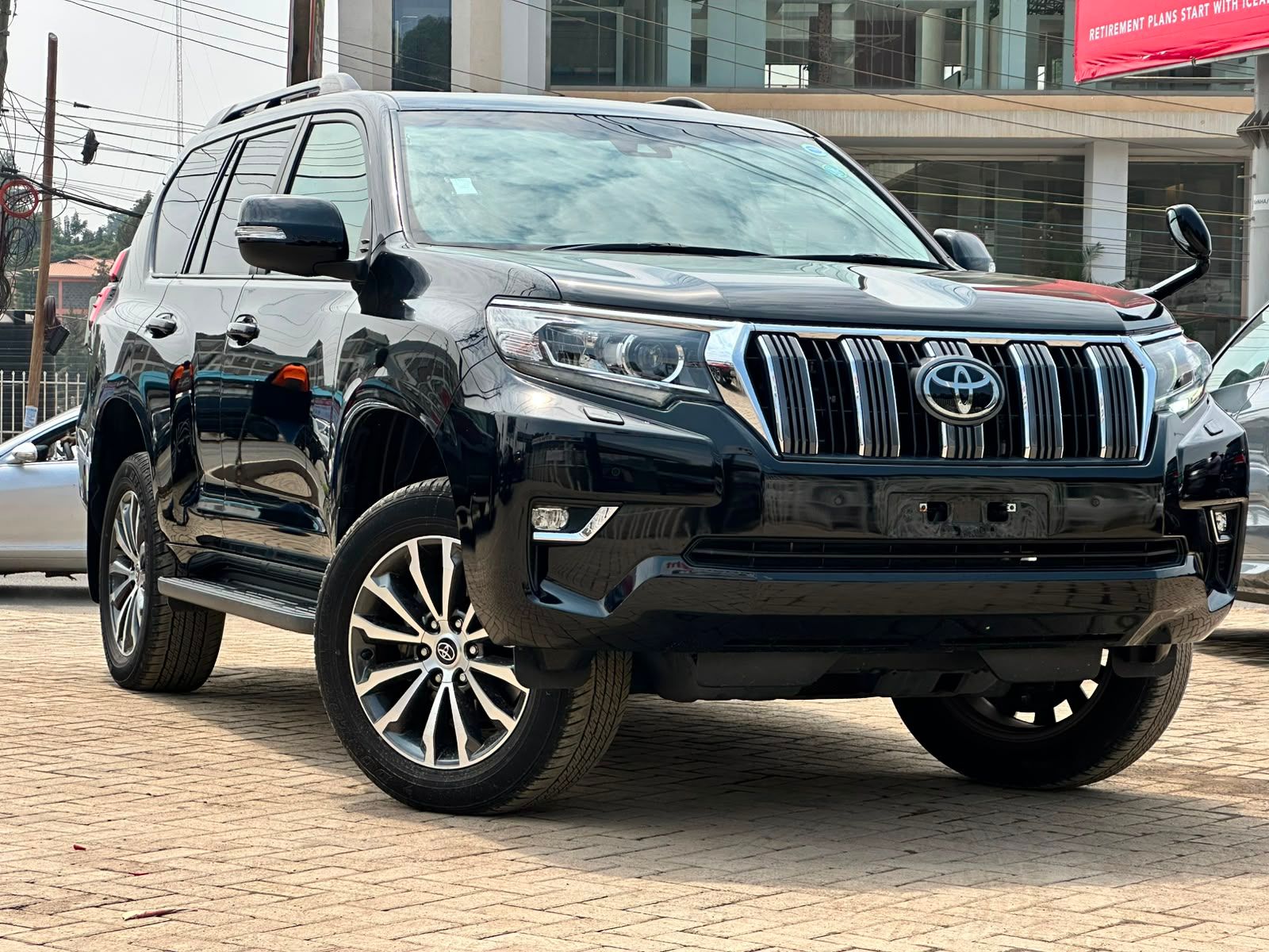 2020 Toyota Land Cruiser Prado TX - view 2