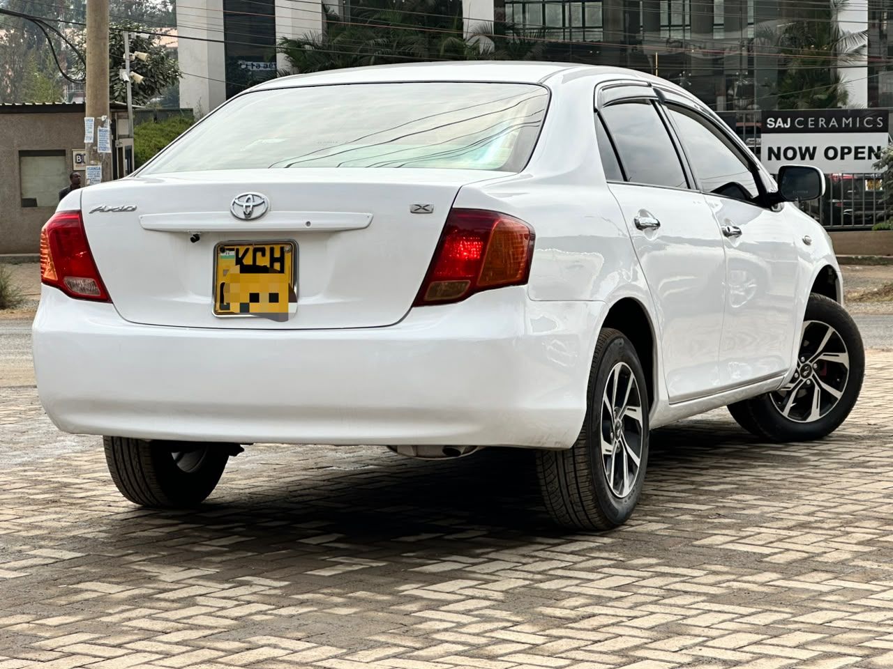 2008 Toyota Axio thumbnail 5
