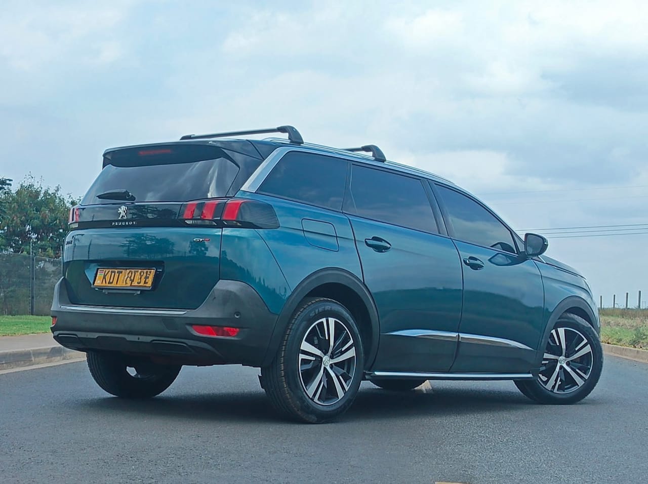 2020 Peugeot 5008 thumbnail 7