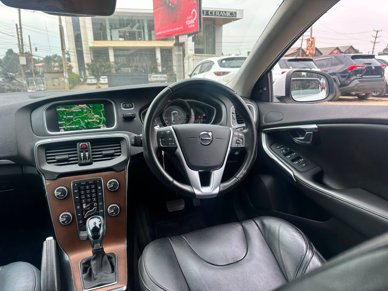 2019 Volvo V40 T3 Cross Country  thumbnail 10