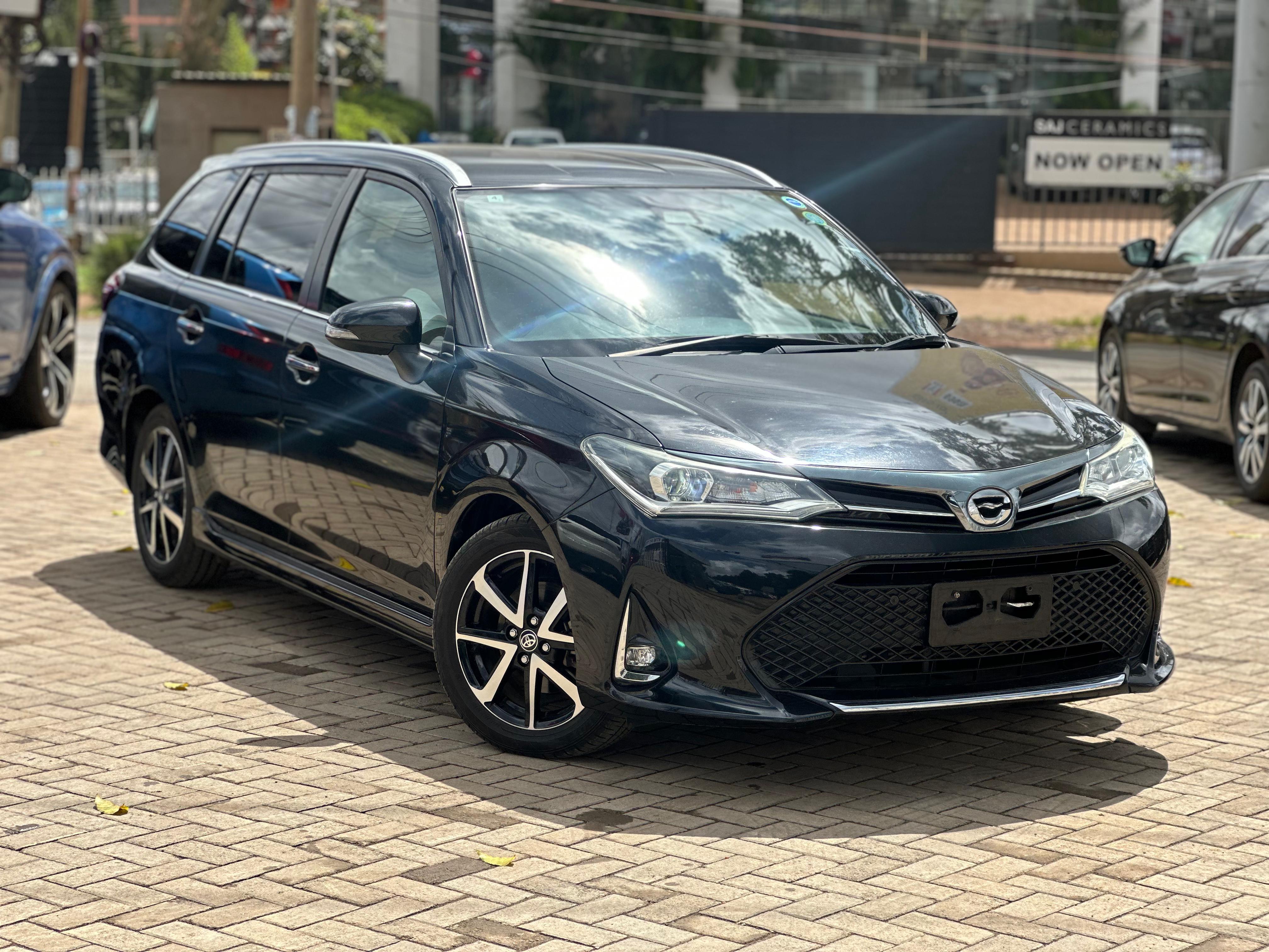 2019 Toyota Fielder WxB thumbnail 2