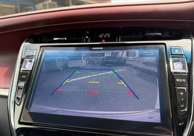 2019 Toyota Harrier thumbnail 11