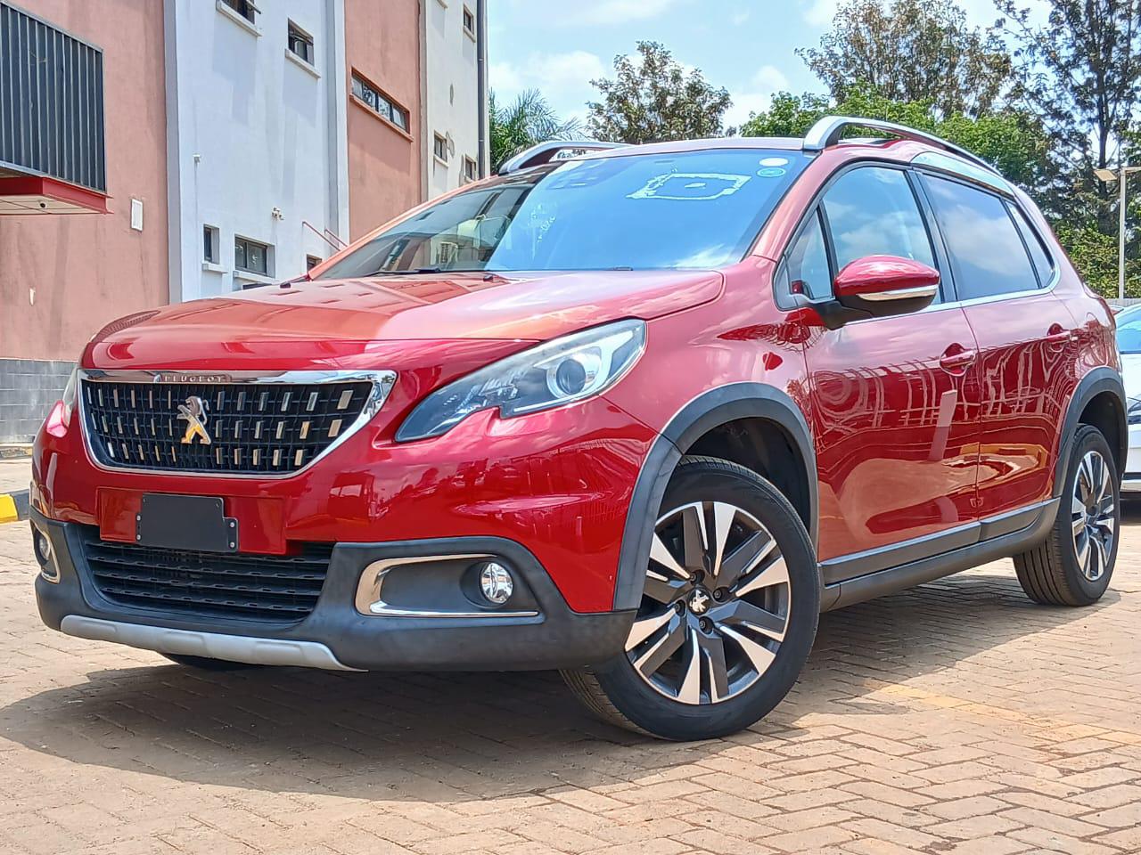 2019 Peugeot 2008 thumbnail 4