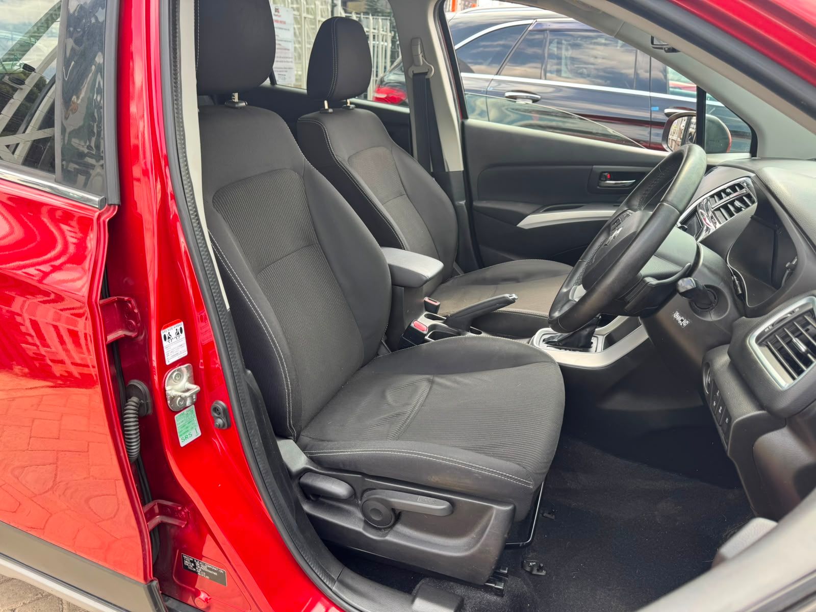 2019 Suzuki SX4-S-Cross thumbnail 6