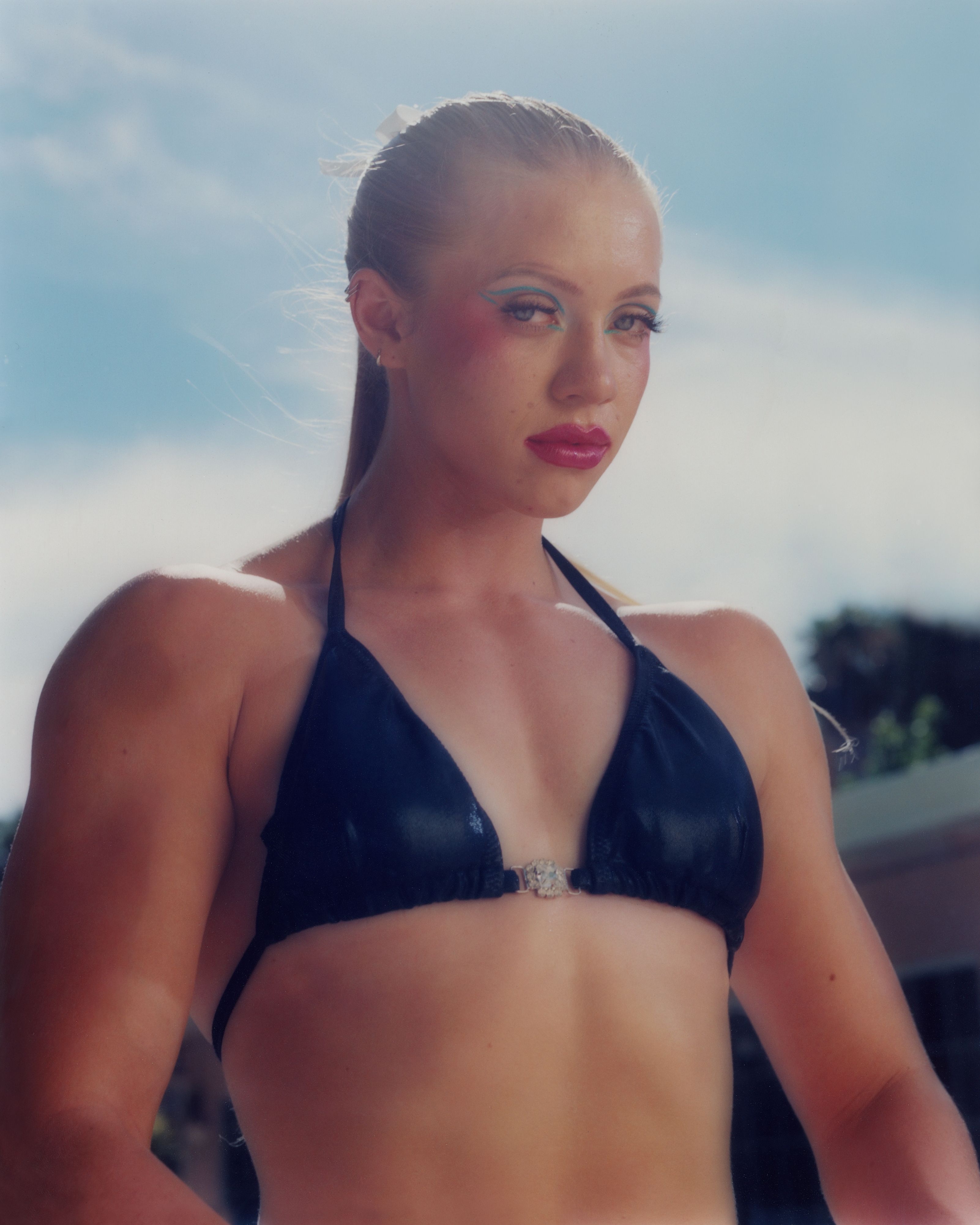 Kate Biel, Leana’s Bow