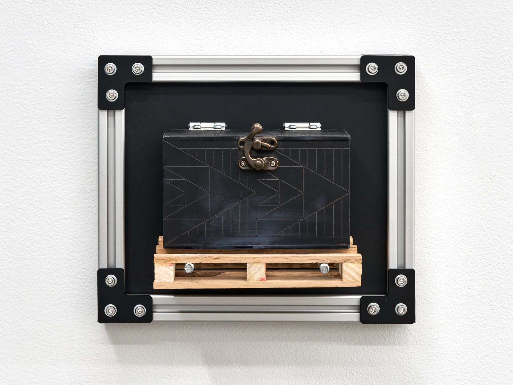 Brian Oakes, PALLET 11 (Box Containing Bladeless Knife, No Handle)