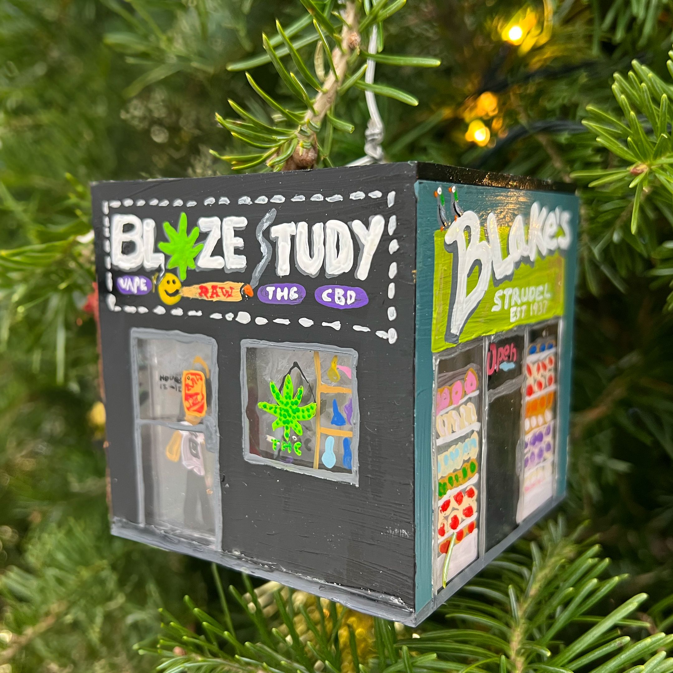 Em Aull, Em Aull Christmas Ornament 02
