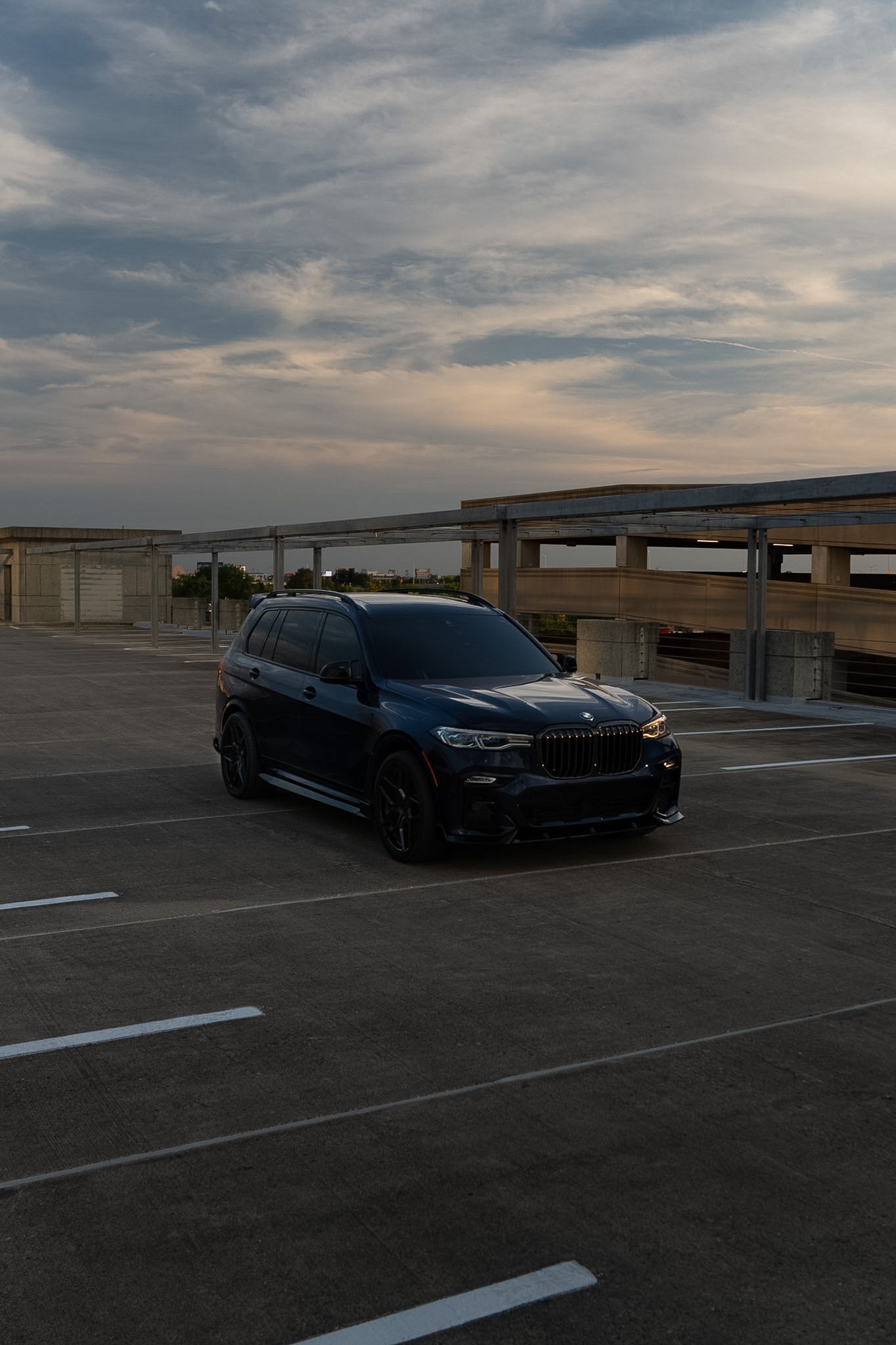 BMW X7 M50i